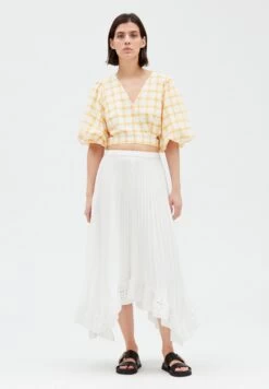 CLAUDIE PIERLOT Selode - Jupe Plissée - Ecru 11 CLAUDIE PIERLOT Selode - Jupe Plissée - Ecru -Claudie Pierlot Mode 0fec2c924c184a738fbe9b4184168d70