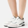 CLAUDIE PIERLOT Arcade - Baskets Basses - Blanc -Claudie Pierlot Mode 269cd743815f4f8b8560153f3e6a9200