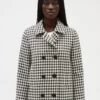 CLAUDIE PIERLOT Gloss - Manteau Court - Bicolore 2 CLAUDIE PIERLOT Gloss - Manteau Court - Bicolore -Claudie Pierlot Mode 2bff8066d8474e159548fca2f8b730d2