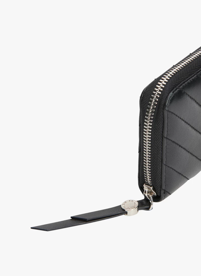 CLAUDIE PIERLOT ANSWERQUILT - Portefeuille En Cuir Matelassé | Noir 11 CLAUDIE PIERLOT ANSWERQUILT - Portefeuille En Cuir Matelassé | Noir – Image 9