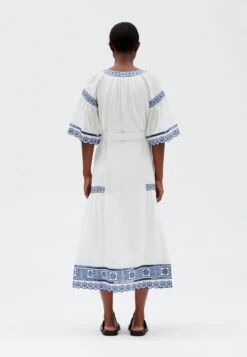 CLAUDIE PIERLOT Robe De Jour - Ecru 10 CLAUDIE PIERLOT Robe De Jour - Ecru -Claudie Pierlot Mode 320466ef993740d687b9cadf46b06531