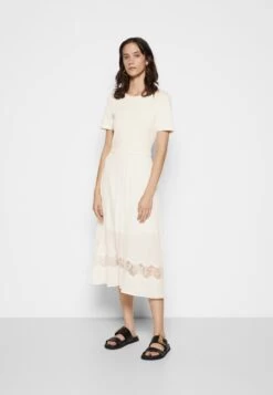 CLAUDIE PIERLOT Teli - Robe De Jour - Ivoire -Claudie Pierlot Mode 37d595b0fb544c9287feec9793c758e2