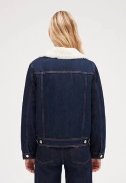 CLAUDIE PIERLOT Vague - Veste En Jean - Denim Brut 10 CLAUDIE PIERLOT Vague - Veste En Jean - Denim Brut -Claudie Pierlot Mode 38572cd863b24be39a8ed5fd6b944126
