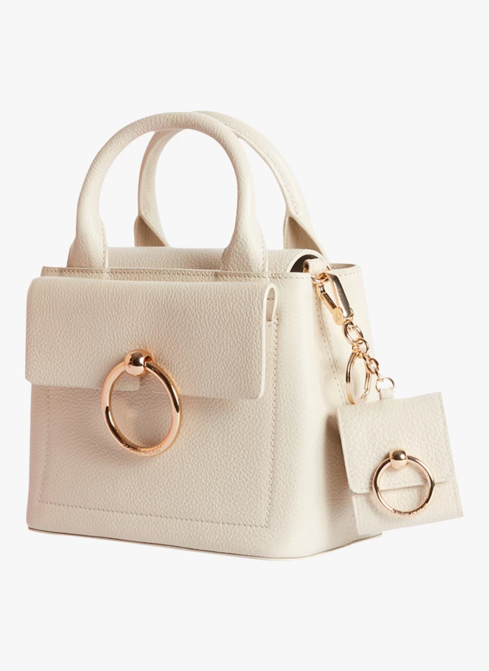 CLAUDIE PIERLOT AIRPODCASEGRAINED - Etui D'airpods En Cuir | Beige 4 CLAUDIE PIERLOT AIRPODCASEGRAINED - Etui D'airpods En Cuir | Beige – Image 2