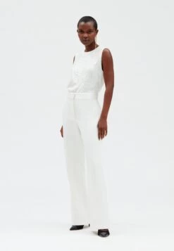 CLAUDIE PIERLOT Plume - Pantalon Classique - Blanc 11 CLAUDIE PIERLOT Plume - Pantalon Classique - Blanc -Claudie Pierlot Mode 39e201c1d916414789b83f94f4354af4