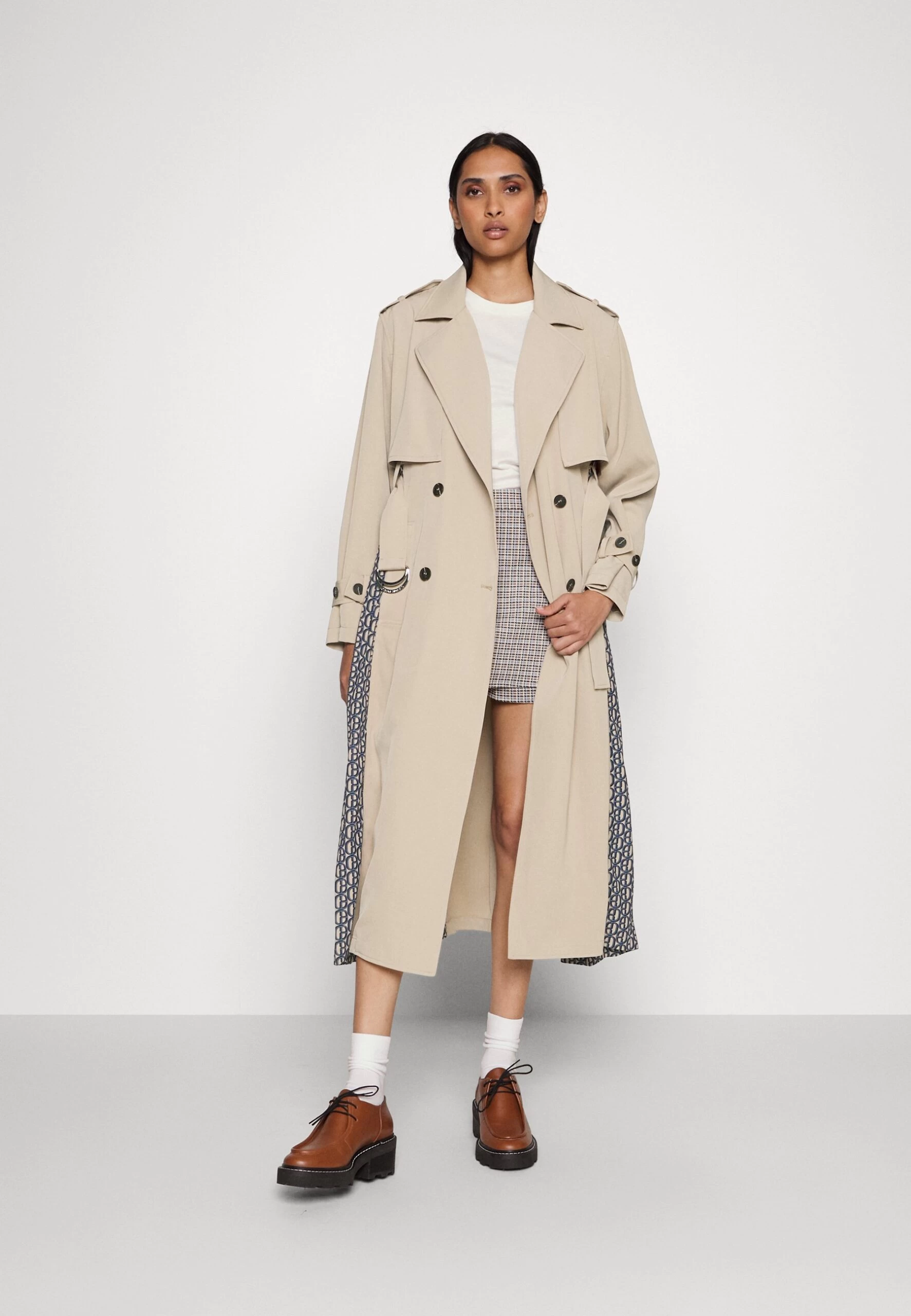 CLAUDIE PIERLOT Trench - Beige 4 CLAUDIE PIERLOT Trench - Beige – Image 2