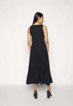 CLAUDIE PIERLOT Tradi - Robe De Jour - Noir -Claudie Pierlot Mode 3cb1535555c54a048532c76dcb9cf484