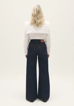 CLAUDIE PIERLOT Pandore - Jean Flare - Denim Brut -Claudie Pierlot Mode 44a3ab6220e94890af6b364e826cac84