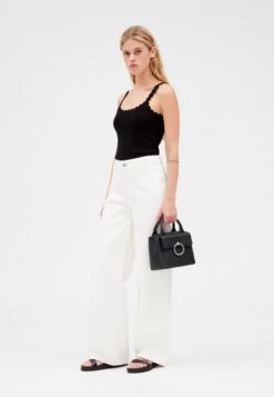 CLAUDIE PIERLOT Mysa - Débardeur - Noir 11 CLAUDIE PIERLOT Mysa - Débardeur - Noir -Claudie Pierlot Mode 4eafd7d28ee64543b9d155ad928e359d