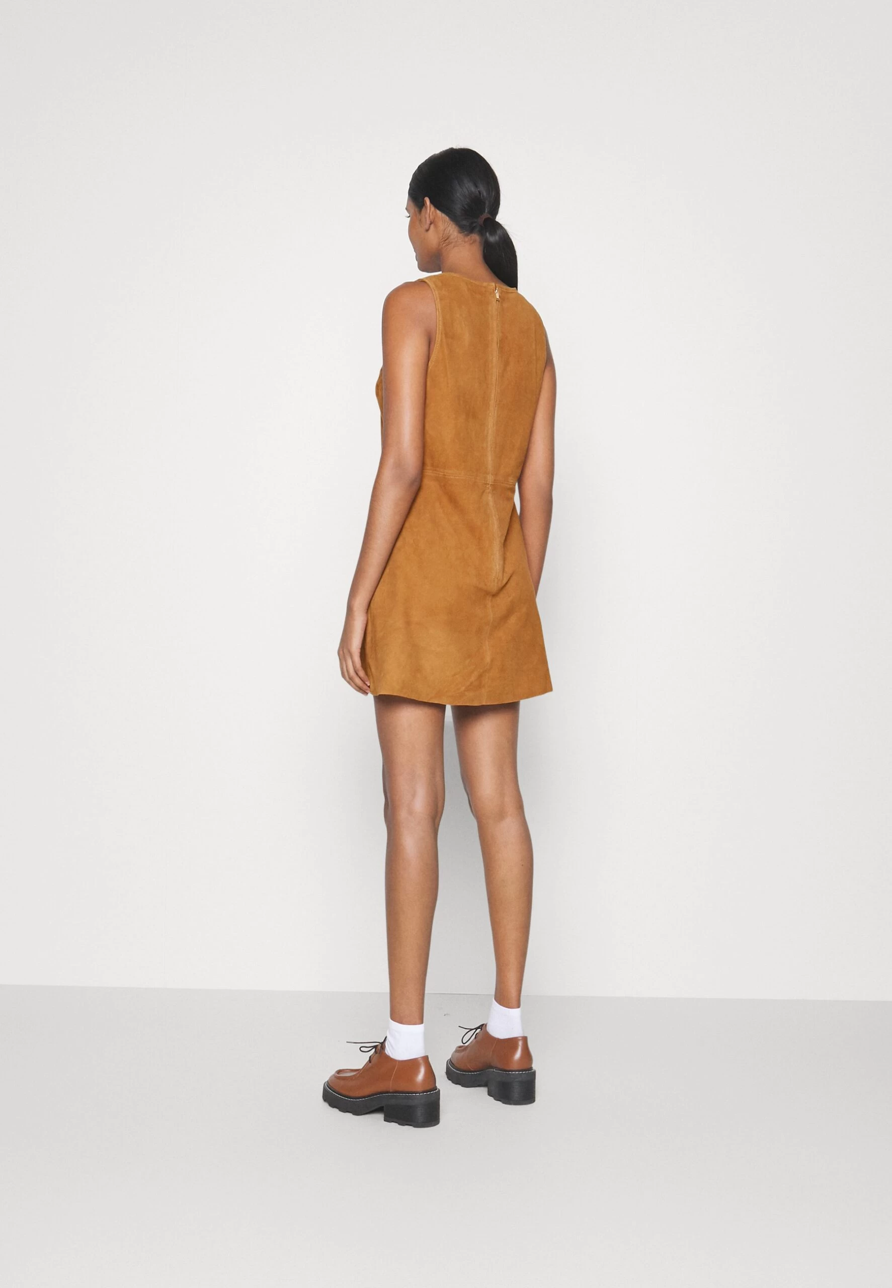 CLAUDIE PIERLOT Robe De Jour - Camel 5 CLAUDIE PIERLOT Robe De Jour - Camel – Image 3