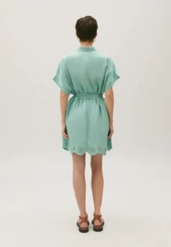 CLAUDIE PIERLOT Raflia - Robe Chemise - Vert D Eau -Claudie Pierlot Mode 67d70fd456b24376b95e447886797d2d