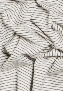 CLAUDIE PIERLOT Torun - T-Shirt Imprimé - Bicolore 13 CLAUDIE PIERLOT Torun - T-Shirt Imprimé - Bicolore -Claudie Pierlot Mode 69a67e84f06145d0ae6fa68a9344d853