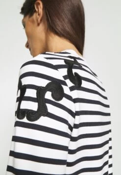 CLAUDIE PIERLOT Trocadero - T-Shirt À Manches Longues - Ecru -Claudie Pierlot Mode 7049e930ba1b4f7b8dae9f992c17d4b6