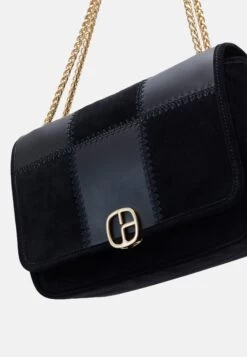 CLAUDIE PIERLOT Sac Bandoulière - Noir -Claudie Pierlot Mode 7e0997fc8b6e43b8bcaf386a61fa2bc7
