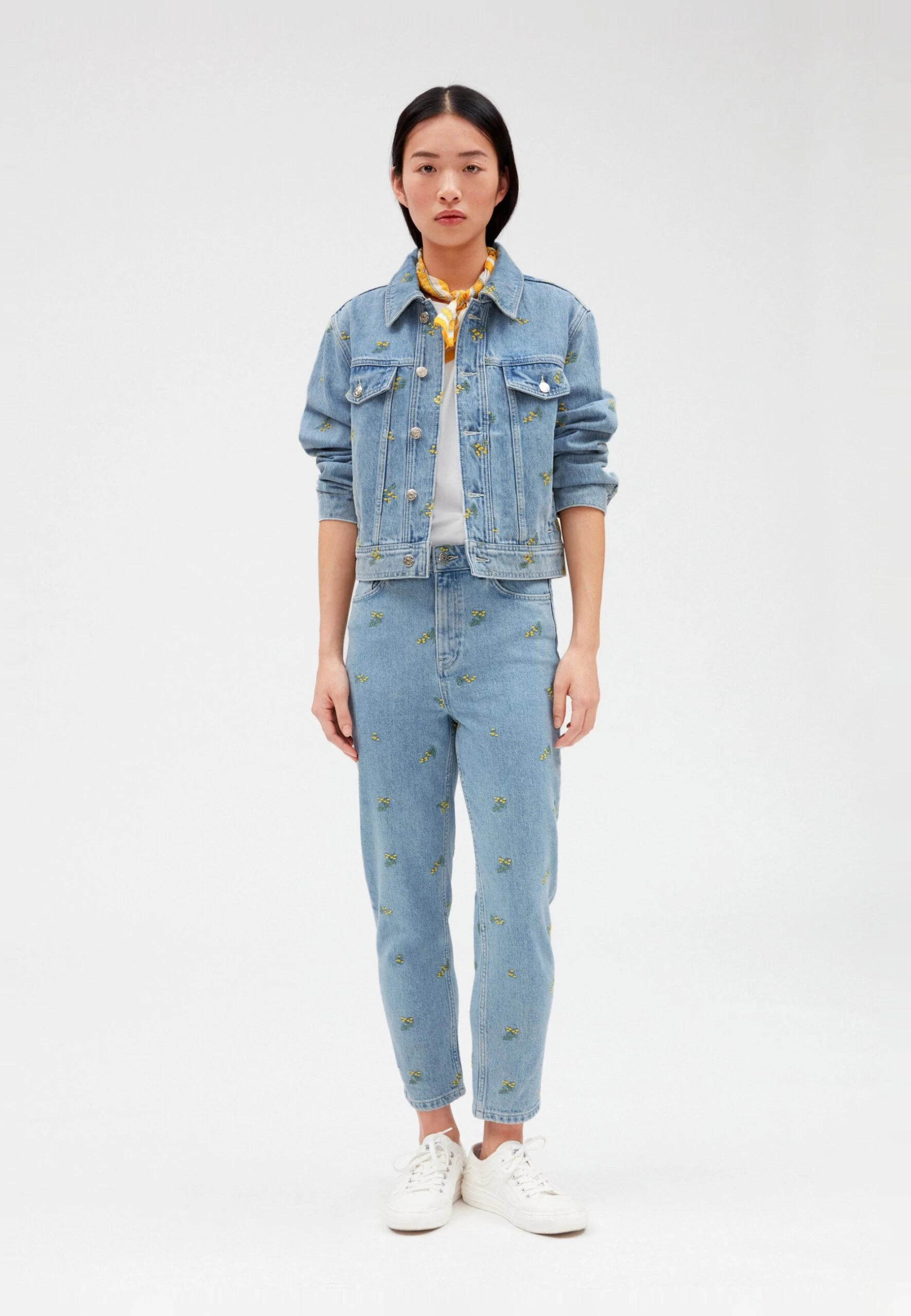 CLAUDIE PIERLOT Vinobrode - Veste En Jean - Denim Very Light Blue 4 CLAUDIE PIERLOT Vinobrode - Veste En Jean - Denim Very Light Blue – Image 2