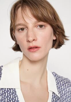 CLAUDIE PIERLOT Robe Chemise - Clair -Claudie Pierlot Mode 8521b22d14294967846d1bb723954be2