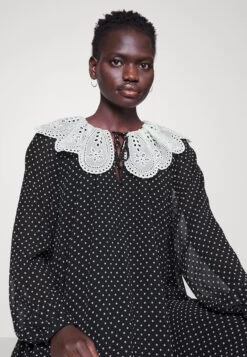 CLAUDIE PIERLOT Robe De Jour - Fonce -Claudie Pierlot Mode 890fb3f41a734683bc3d9d552712b3f0