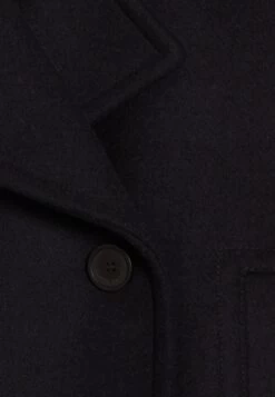 CLAUDIE PIERLOT Gaspard - Manteau Court - Marine Profond 13 CLAUDIE PIERLOT Gaspard - Manteau Court - Marine Profond -Claudie Pierlot Mode 8af9c34f7e494679ad07fbcef05e314e