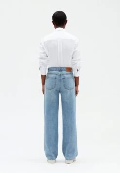 CLAUDIE PIERLOT Jean Boyfriend - Denim Mid Blue -Claudie Pierlot Mode 8de8d028a1de49858b945069ea24d9b2
