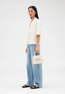 CLAUDIE PIERLOT Curiositemimosa - Haut De Pyjama - Print Clair 11 CLAUDIE PIERLOT Curiositemimosa - Haut De Pyjama - Print Clair -Claudie Pierlot Mode 98dfa6ad88a64748a8216fcd1da5c8d1