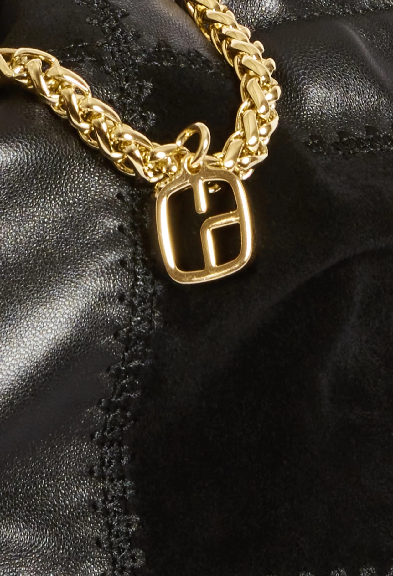 CLAUDIE PIERLOT Sac Noir Pochon Cuir 5 CLAUDIE PIERLOT Sac Noir Pochon Cuir – Image 3