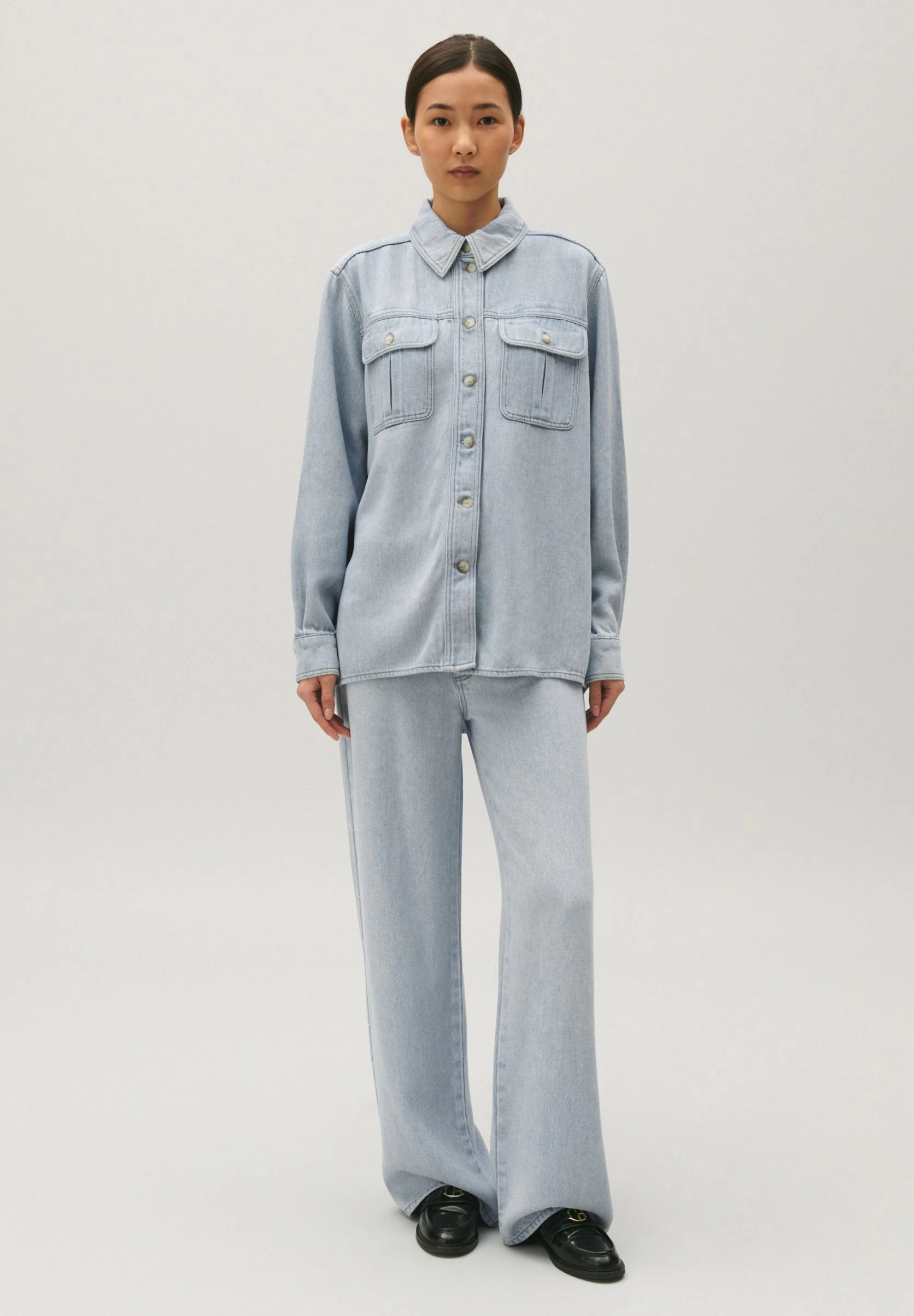 CLAUDIE PIERLOT Calisto - Chemisier - Denim Clair 4 CLAUDIE PIERLOT Calisto - Chemisier - Denim Clair – Image 2