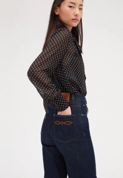 CLAUDIE PIERLOT Platon - Jean Flare - Denim Brut -Claudie Pierlot Mode a39785141b0346729caa0e8e39deea5e