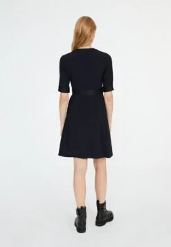 CLAUDIE PIERLOT Rosilea - Robe De Jour - Marine 8 CLAUDIE PIERLOT Rosilea - Robe De Jour - Marine -Claudie Pierlot Mode ae413fb659e04892bf6746e96341e4c2