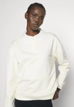 CLAUDIE PIERLOT Sweatshirt - Ecru 13 CLAUDIE PIERLOT Sweatshirt - Ecru -Claudie Pierlot Mode b2ce3ca0e3744fffa7a62aa61370b7e0