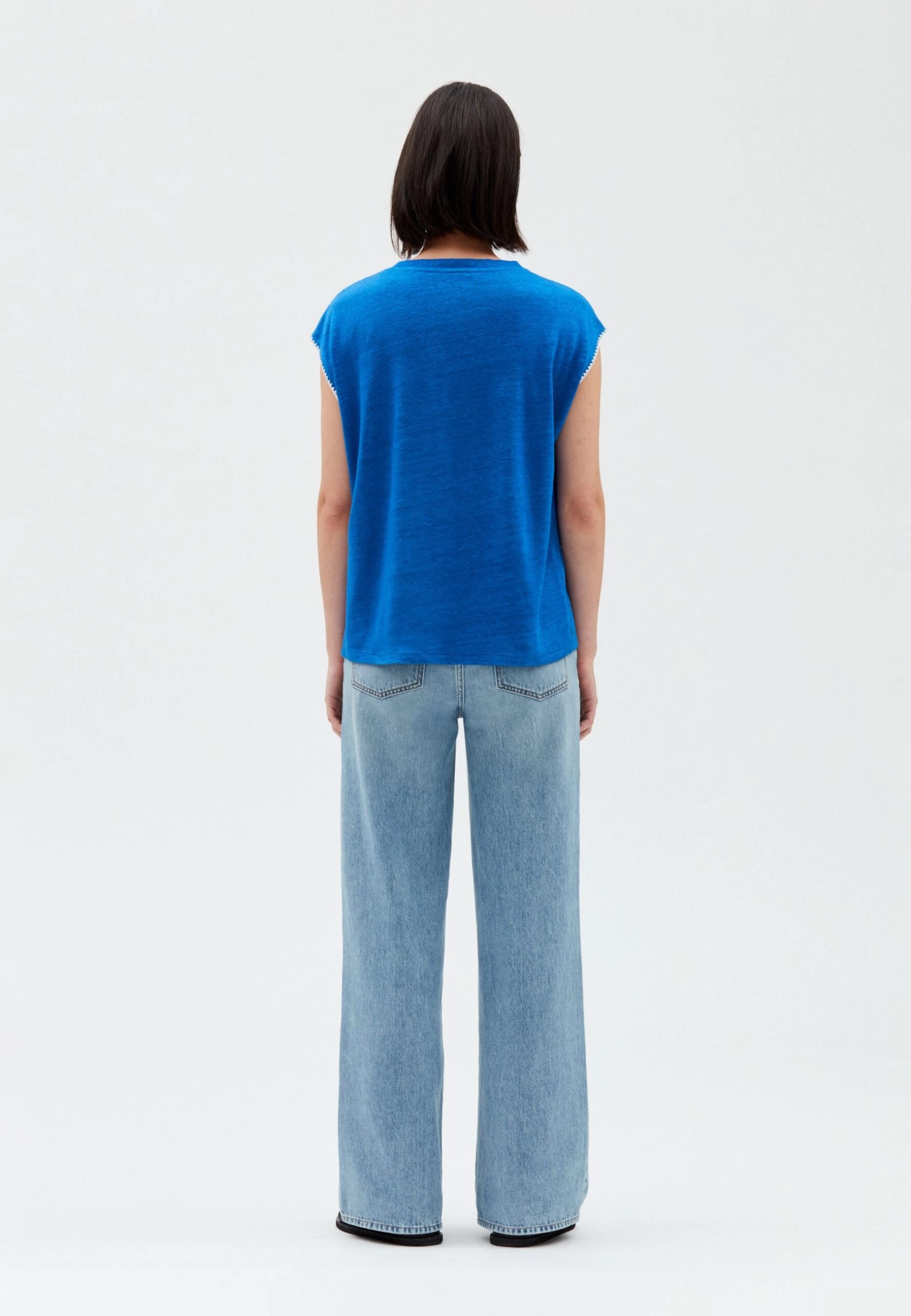 CLAUDIE PIERLOT Takeaway - T-Shirt Basique - Bleu Santorin 5 CLAUDIE PIERLOT Takeaway - T-Shirt Basique - Bleu Santorin – Image 3