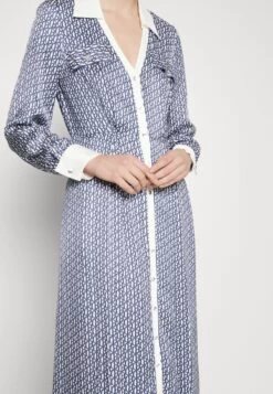 CLAUDIE PIERLOT Robe Chemise - Clair -Claudie Pierlot Mode c89cd2a5f78b4a478cb46eb7693360cb