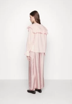 CLAUDIE PIERLOT Pantalon Classique - Multi-Coloured 9 CLAUDIE PIERLOT Pantalon Classique - Multi-Coloured -Claudie Pierlot Mode d8a18c62c4c1427baaa12ca26e4e45d1