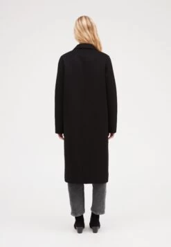 CLAUDIE PIERLOT Galant - Manteau Classique - Noir 10 CLAUDIE PIERLOT Galant - Manteau Classique - Noir -Claudie Pierlot Mode dcb564779d594c48a94258848730ea42