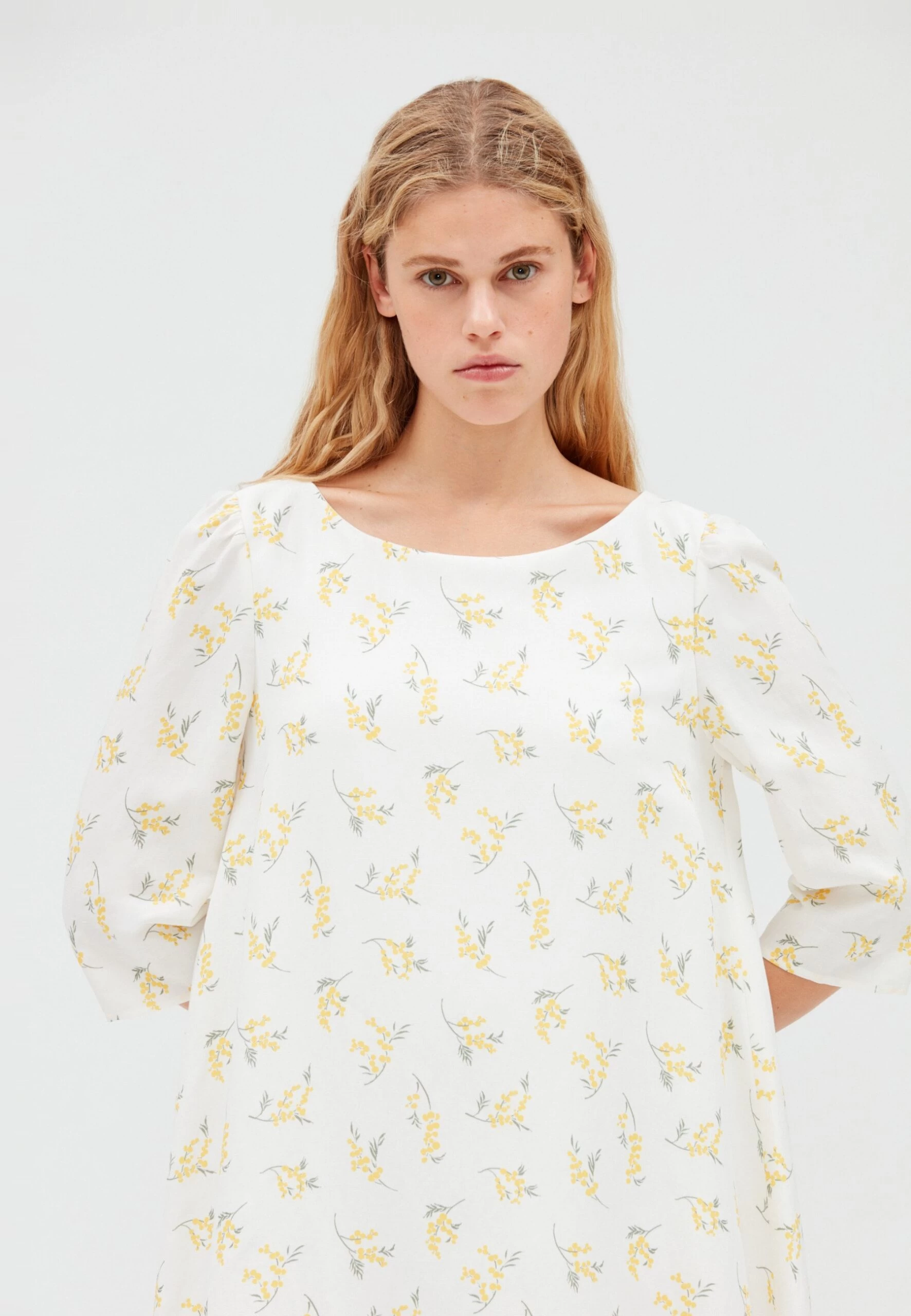 CLAUDIE PIERLOT Rififimimosa - Robe De Jour - Print Clair 6 CLAUDIE PIERLOT Rififimimosa - Robe De Jour - Print Clair – Image 4