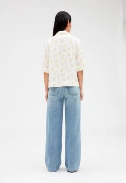 CLAUDIE PIERLOT Curiositemimosa - Haut De Pyjama - Print Clair 10 CLAUDIE PIERLOT Curiositemimosa - Haut De Pyjama - Print Clair -Claudie Pierlot Mode ee75d58268774c65906c429b5070045d